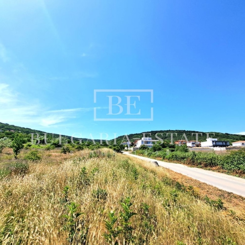 For sale plot for villa building, Rogachevo village, Dobrich, 5189 sq.m. - 0