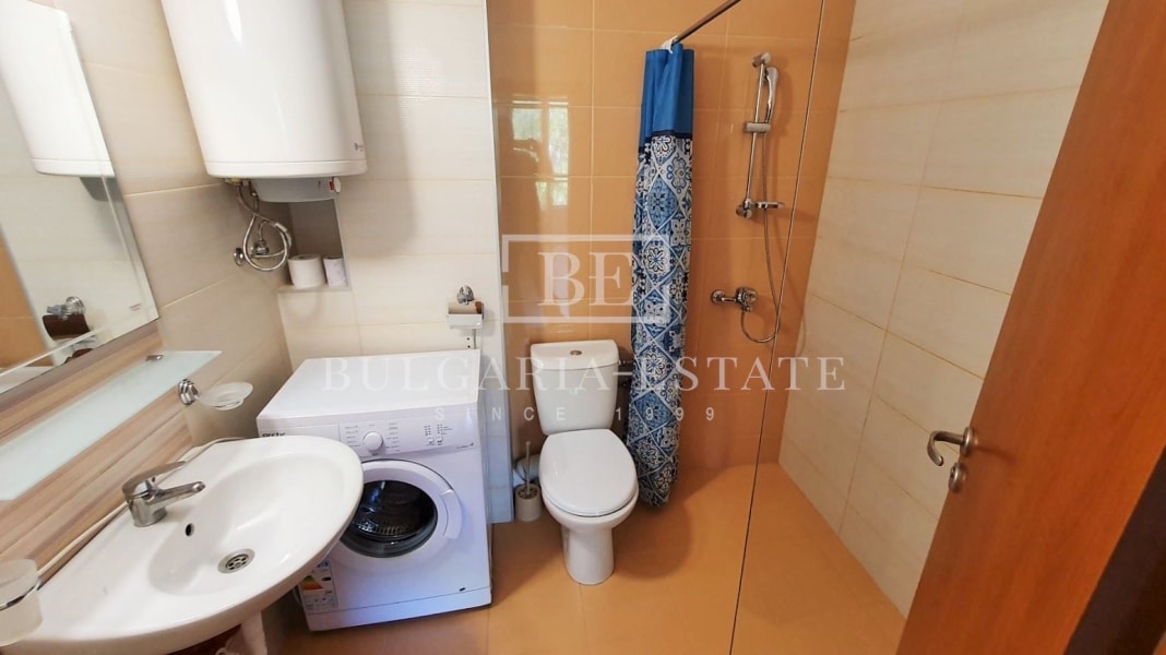 4-bedroom, PARKING SPACE - Varna, Sotira - 0