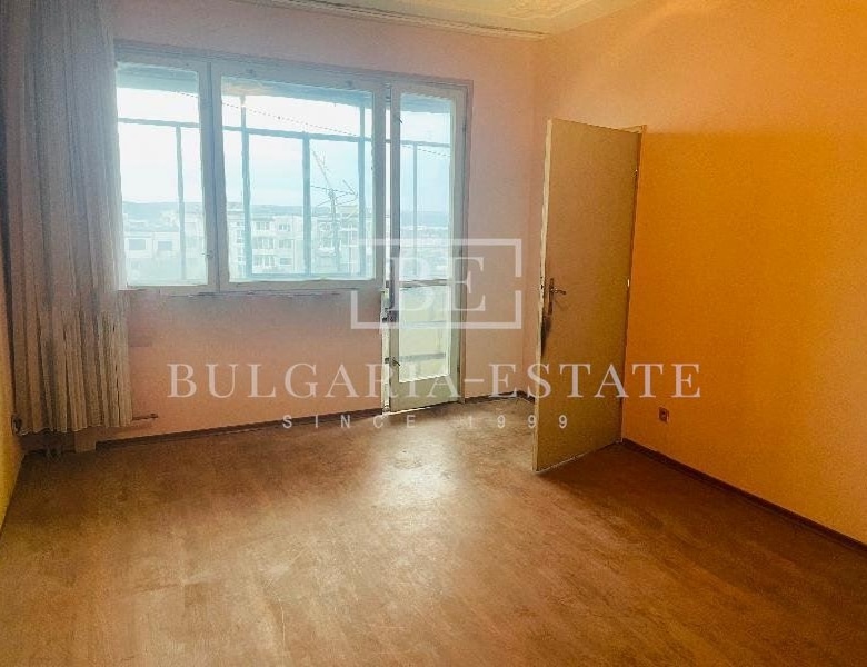Two bedroom apartment for renovation - Mladost 1 - 0