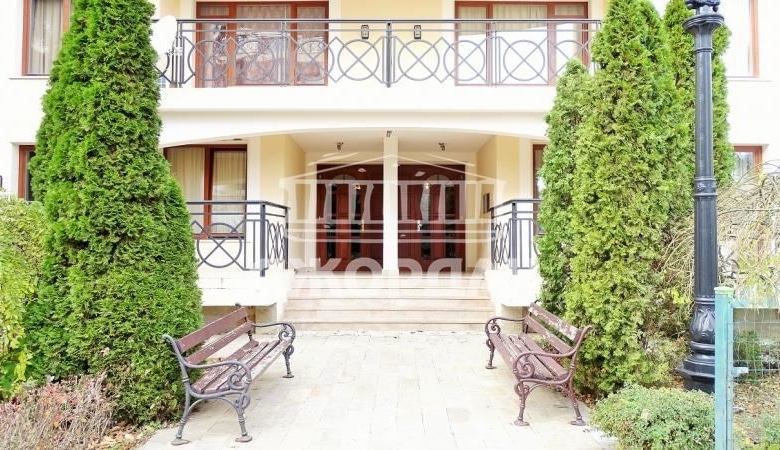3-bedroom apartment for sale in the town of. Varna - k.k. Golden Sands 116m2, meters from the sea, furnished - 0