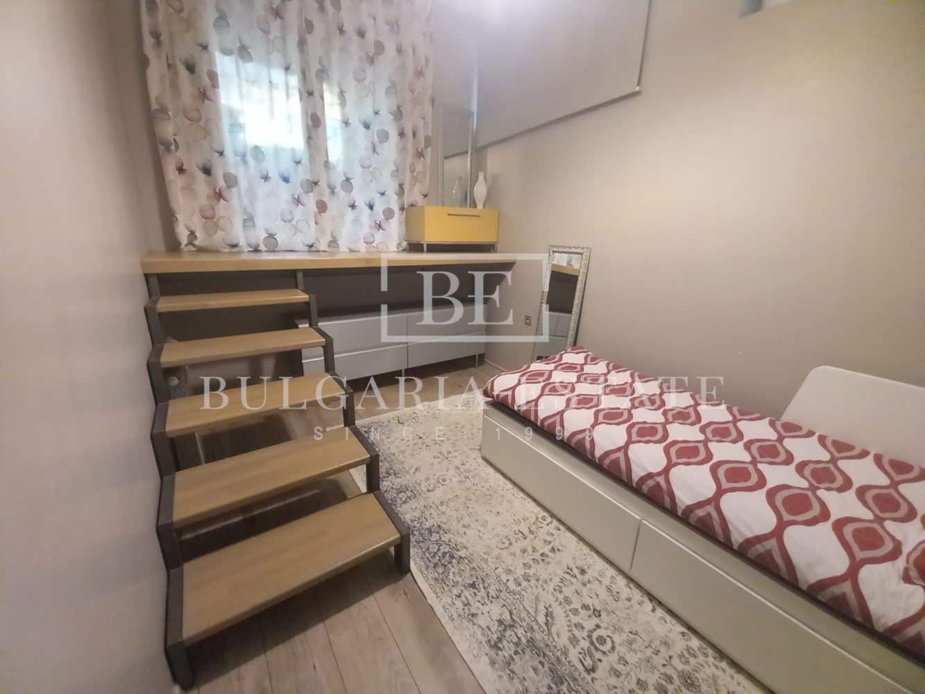 🏰 Прекрасен 3-стаен апартамент в центъра на Варна 🌟 - 0