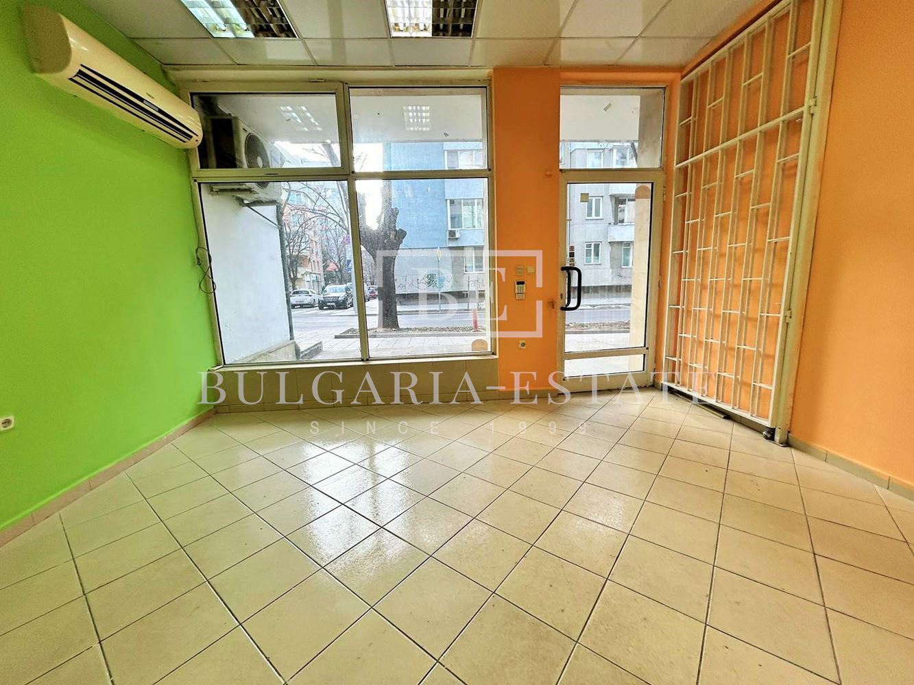 Business premises with shop status, gr. Varna, Sports Hall, Chatalja - 0