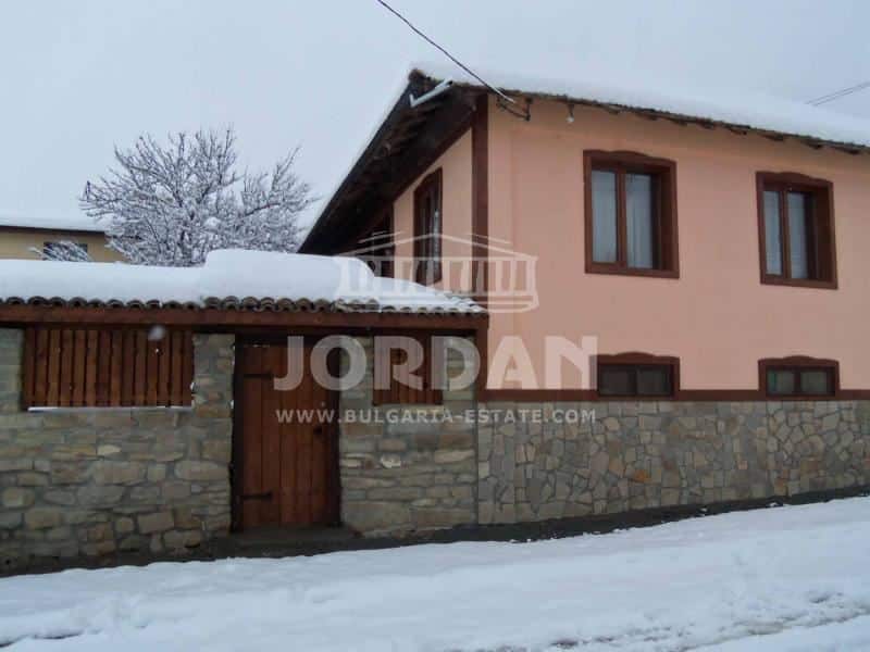 Продава къщи, село Кочово, област Шумен - 0