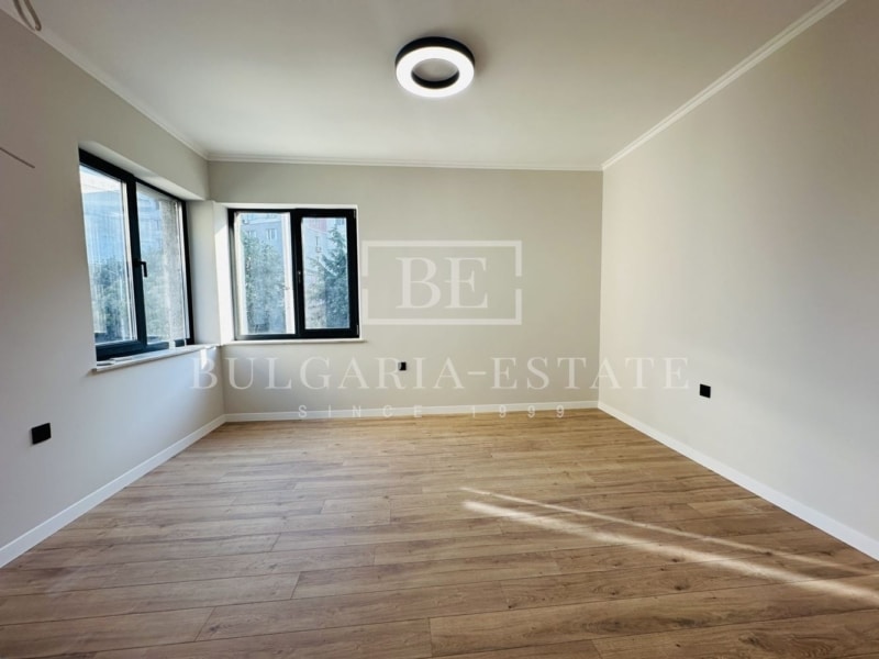 Renovated 4-bedroom apartment, Varna, Municipality near Russko School ready to move in - 0