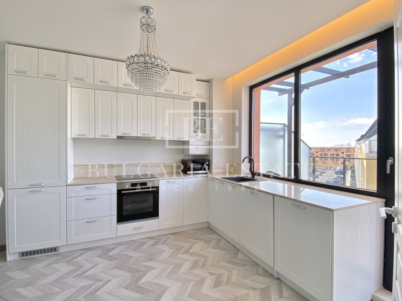 Luxury two-bedroom apartment, 150 sq. m. gr. Varna, St. 150 sq. Constantine and Helena, sea - 0