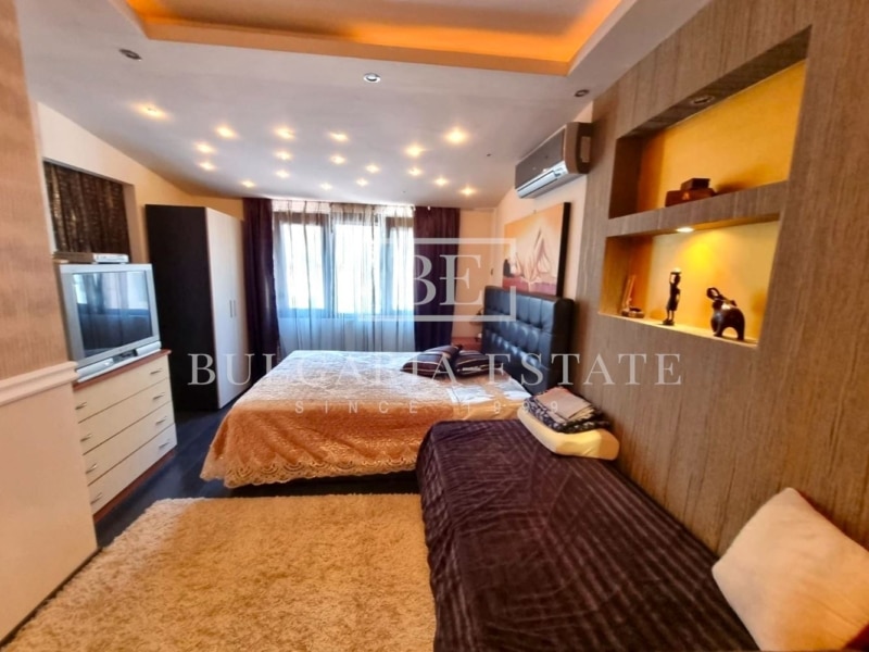 Luxury 3-bedroom apartment in TOP CENTER - 0