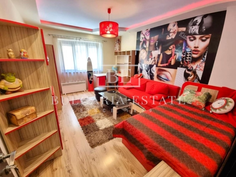 Luxury 3-bedroom apartment in TOP CENTER - 0