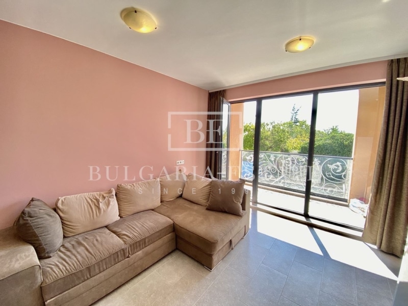 Studio apartment with parking space for rent in Bela Vita Residence, furnished, with terrace - 0