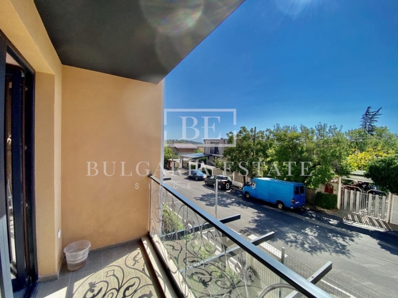 Studio apartment with parking space for rent in Bela Vita Residence, furnished, with terrace - 0