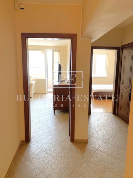 Bright one-bedroom apartment for rent on the Opera - 0