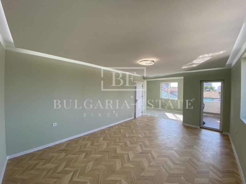 For sale 3-bedroom apartment finished turnkey, gr. Varna, 110 sq.m. brick, Hristo Botev - 0