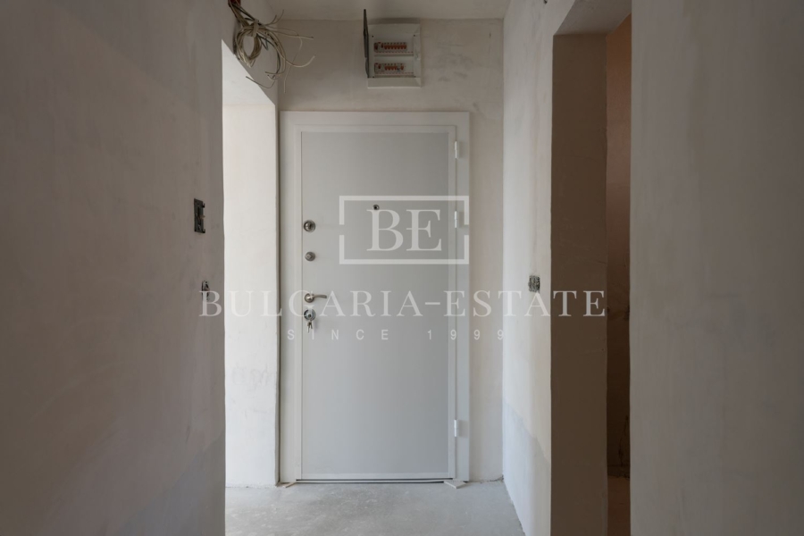 Floor of a house - 3-bedroom apartment, Evksinograd, gr. Varna - 0