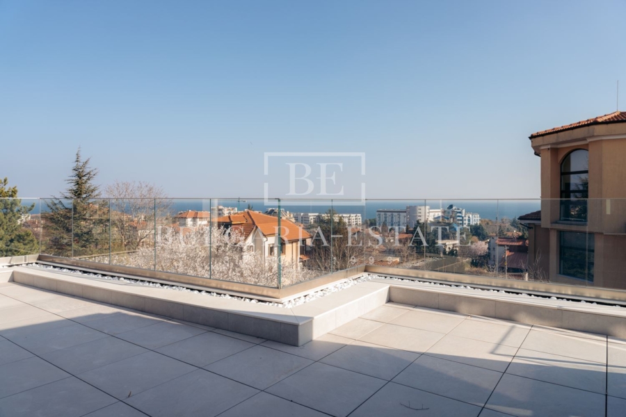 Floor of a house - 3-bedroom apartment, Evksinograd, gr. Varna, panorama - 0