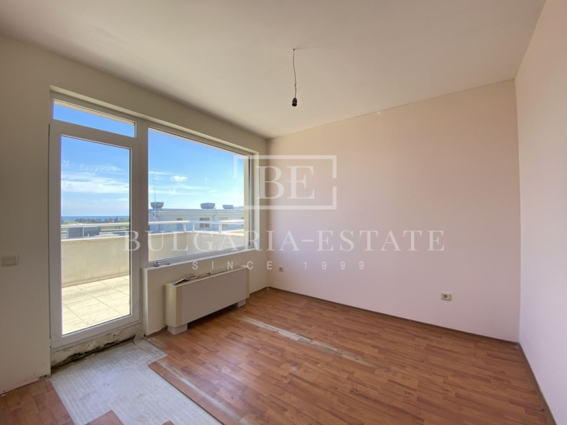 One bedroom apartment with closet - St. Constantine and Helena - 0