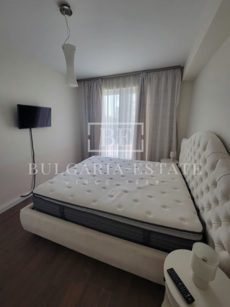 Bright 3-bedroom apartment for rent in Zelenika - Varna - 0