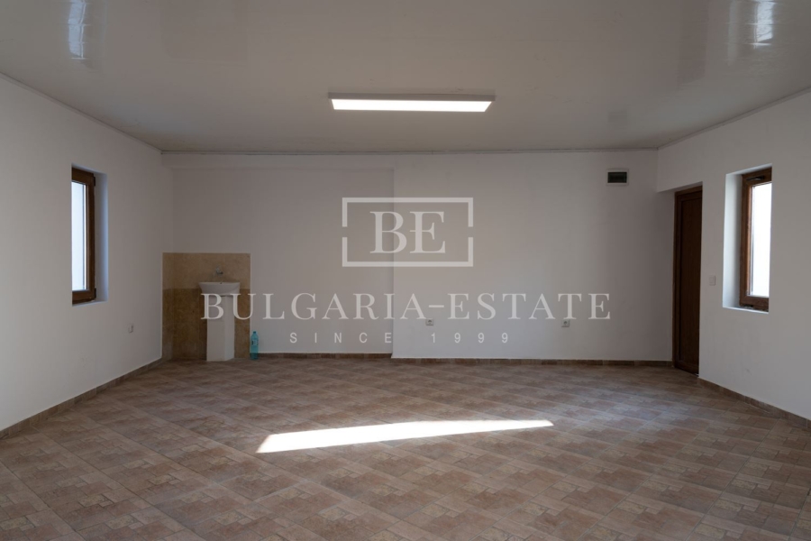 Floor of a house - 3-bedroom apartment, Evksinograd, gr. Varna, panorama - 0