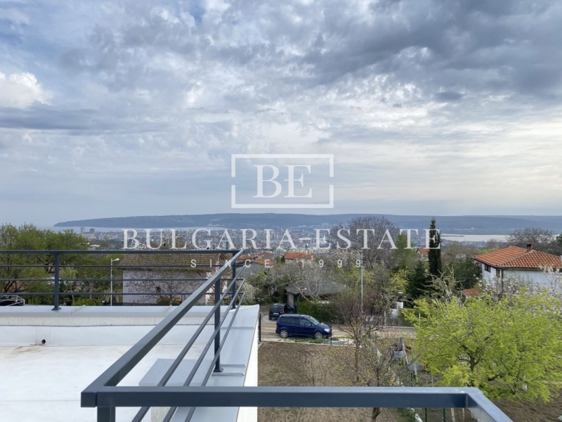 House with sea view in Varna, - three bedrooms, 1029 sq.m. plot, 214 sq.m. - 0