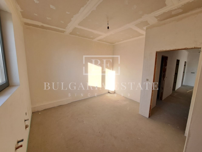 House with sea view in Varna, - three bedrooms, 1029 sq.m. plot, 214 sq.m. - 0