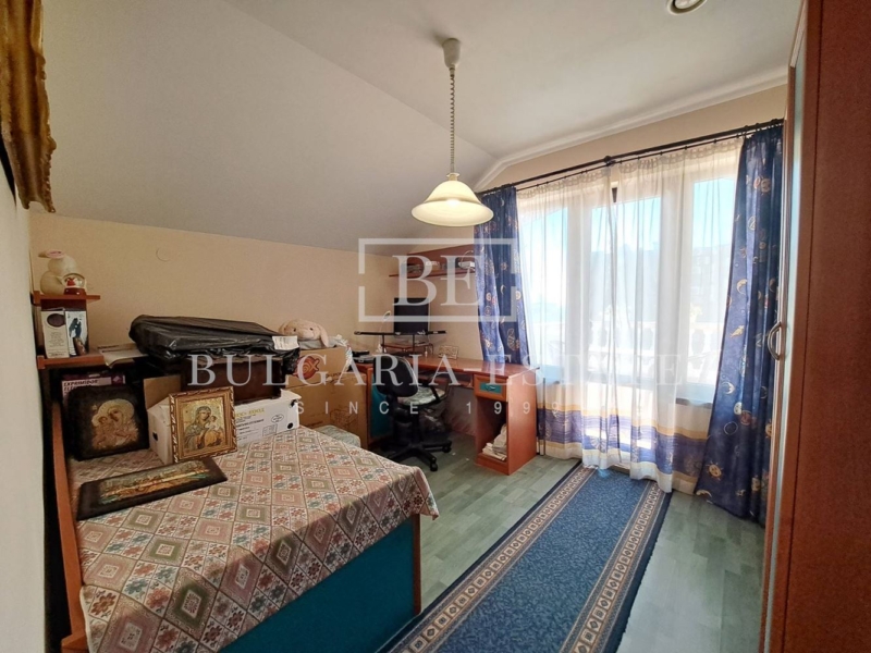 House 240 sqm - Evksinograd - 0