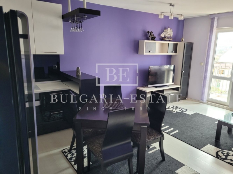 Spacious Two Bedroom Apartment In Hristo Botev - 0