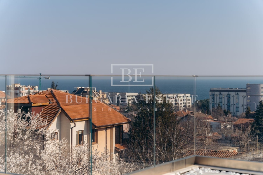 Floor of a house - 3-bedroom apartment, Evksinograd, gr. Varna, panorama - 0