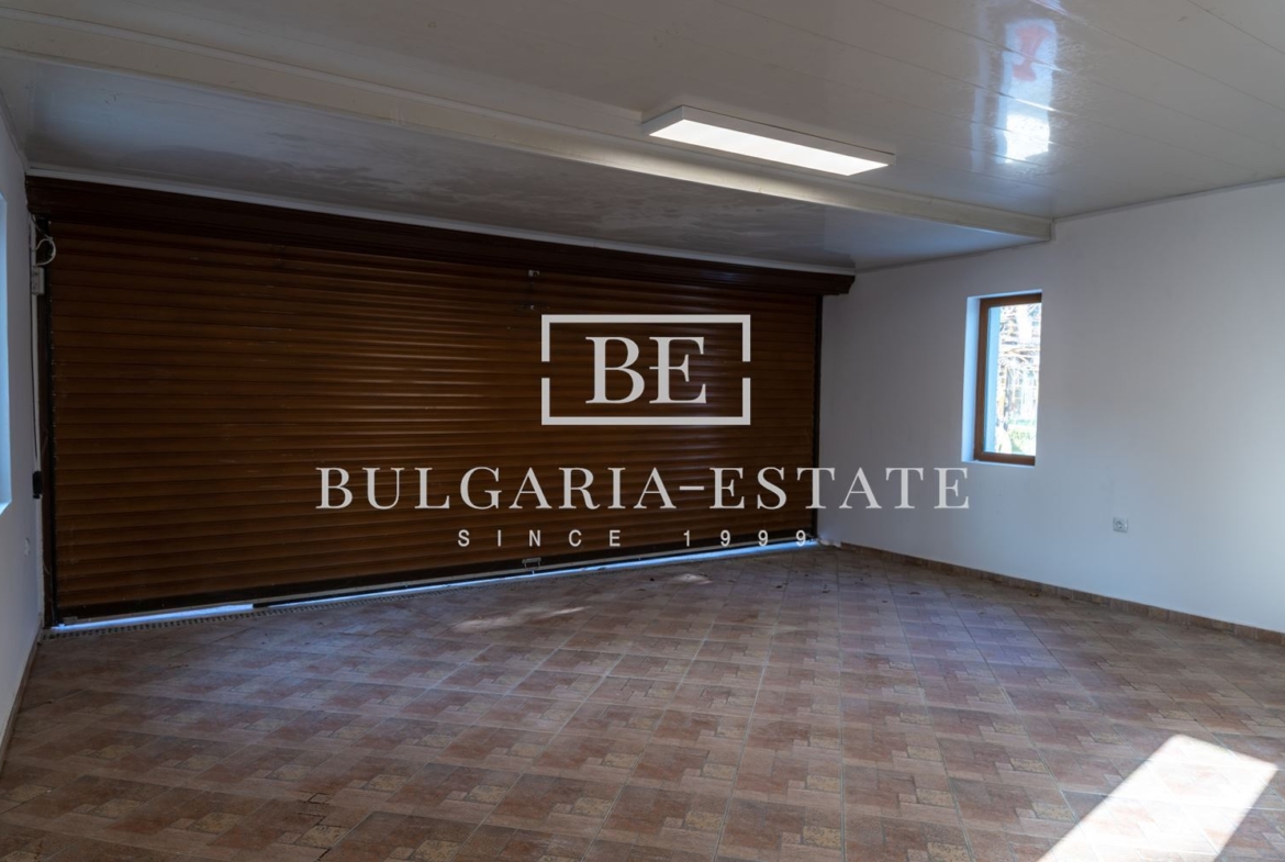 Detached house with yard, garage, amazing sea view, in mt. 614 sq. m., 4 floors - 0