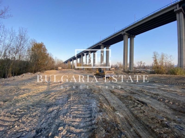 Парцел 10226 квадратни метра с ПУП, Островна Промишлена Зона, гр. Варна - 0