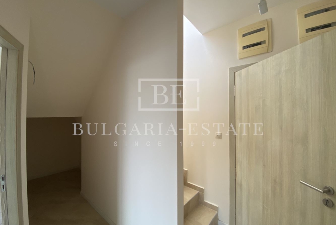 Varna South Bay - erstaunliche Ein-Zimmer-Wohnung mit Morks-Panorama, 126 sq.m. - 0