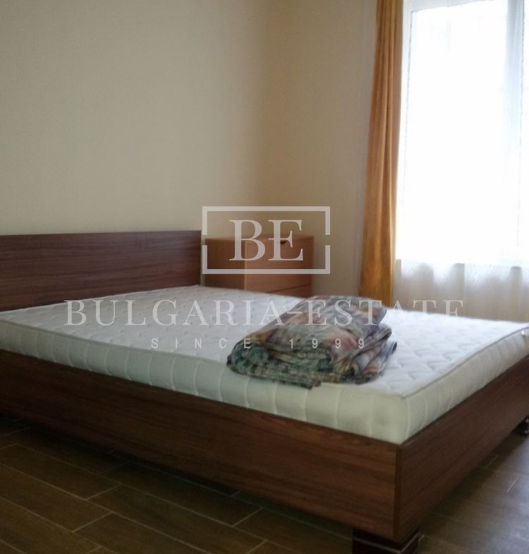 Funktionelle Zwei-Zimmer-Wohnung zur Miete - Bezirkskrankenhaus - Generali - 0