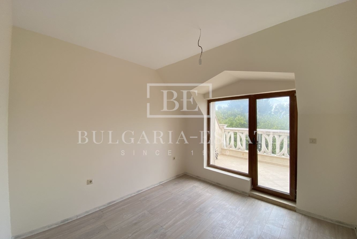 Varna South Bay - erstaunliche Ein-Zimmer-Wohnung mit Morks-Panorama, 126 sq.m. - 0