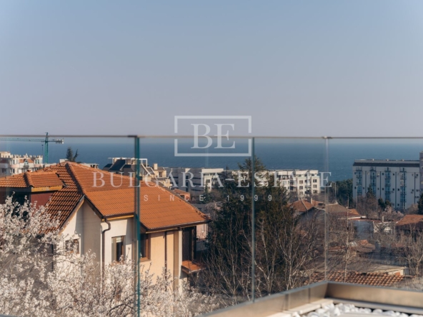 Floor of a house - 3-bedroom apartment, Evksinograd, gr. Varna, panorama - 0