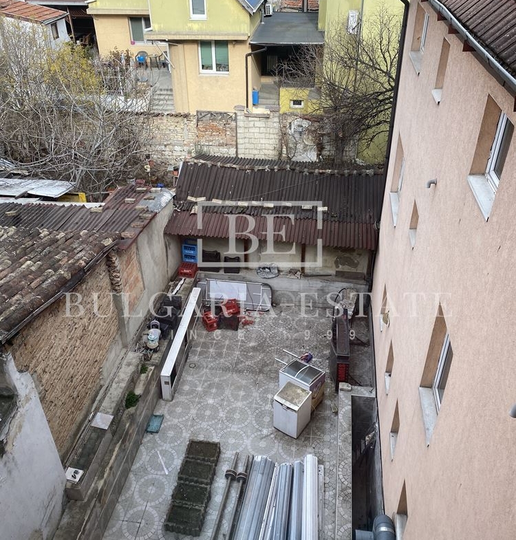 Сдается в аренду офис, офис в районе Ботевата градинка, гр. Варна, Центральный почтамт - 46 м2 - 0
