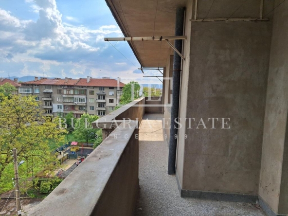 Петстаен апартамент в гр.Търговище. - 0
