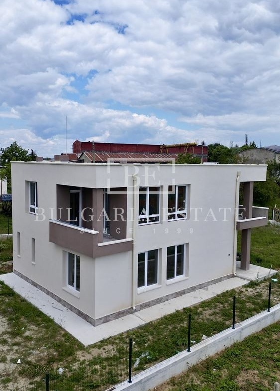 Нова къща с морска панорама в м-т Боровец Юг, Варна, 200 РЗП - 0