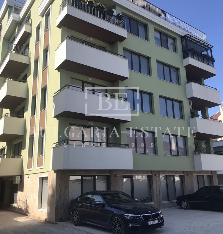 🏢 Светъл офис на първи етаж в кв. Бриз – готов за работа - 0