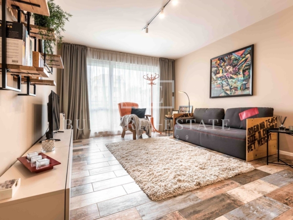 Designer one bedroom apartment for rent in the town of. Varna, Briz, with parking space - 0