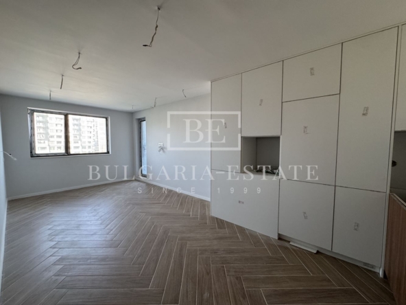 🏢 Луксозен апартамент под наем - 0
