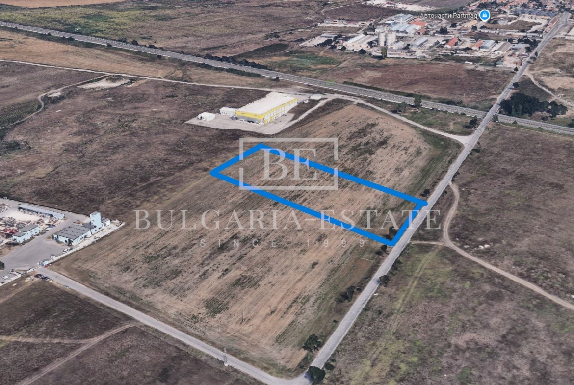 ЕКСКЛУЗИВНО от BULGARIA-ESTATE - Парцел: 8 дка до магистрала „Хемус“ – отлична видимост и достъп - 0