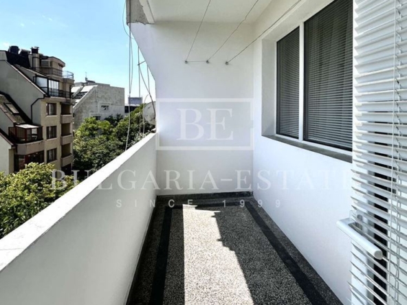 🏢 Отдава се под наем 3-стаен апартамент във Варна, ВИНС - 0