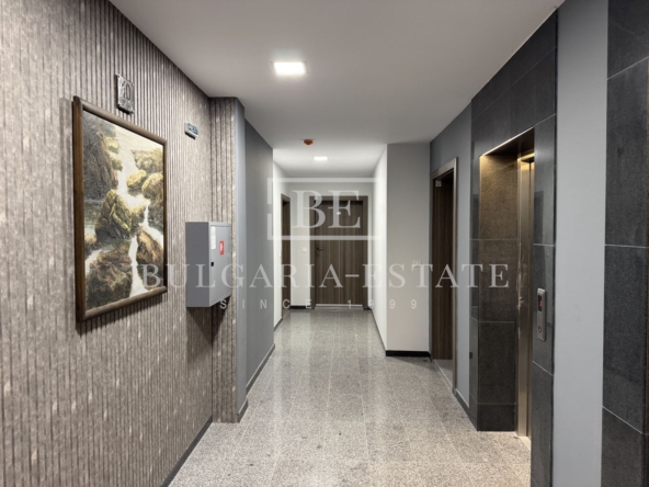 🏢 Луксозен апартамент под наем - 0