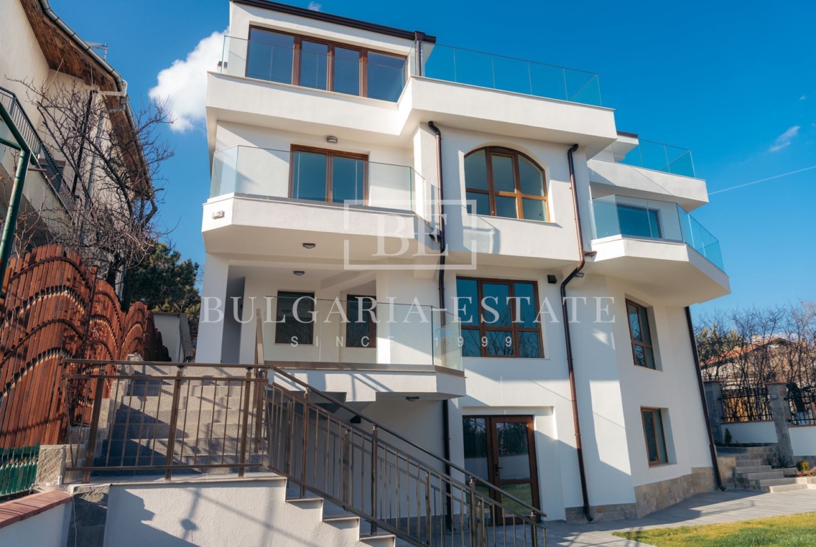 4-стаен апартамент с АКТ 16, м-т Евксиноград, гр. Варна, гледка море - 0