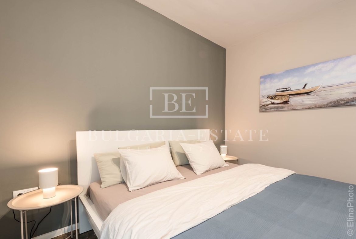 Designer-Wohnung mit einem Schlafzimmer zur Miete in der Stadt von. Varna, Briz, mit Parkplatz - 0