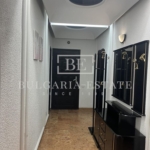 Тристаен апартамент под наем, обзаведен - 0