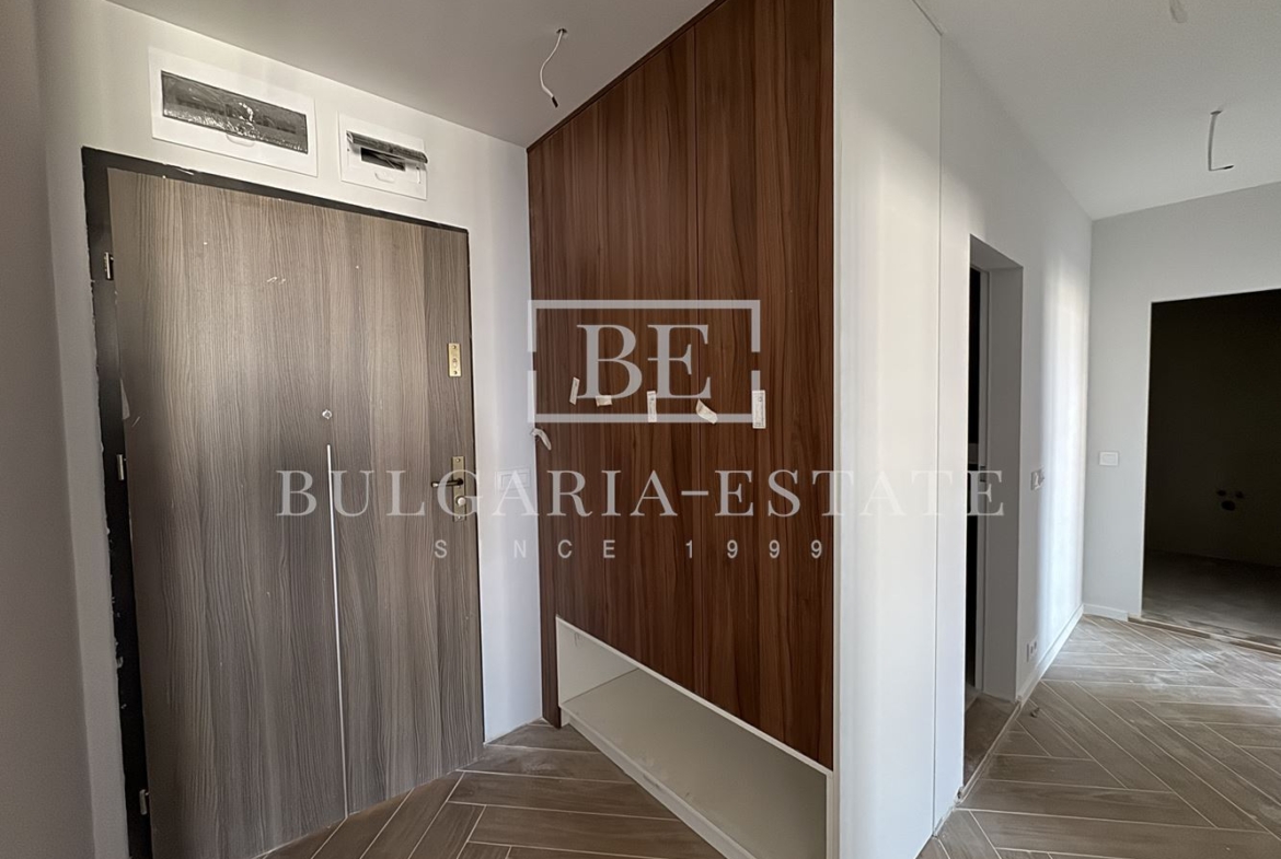 🏢 Луксозен апартамент под наем - 0
