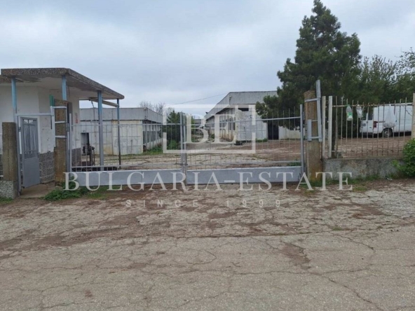 Производствена база в обл.Разград, общ.Лозница ,с.Ловско - 0