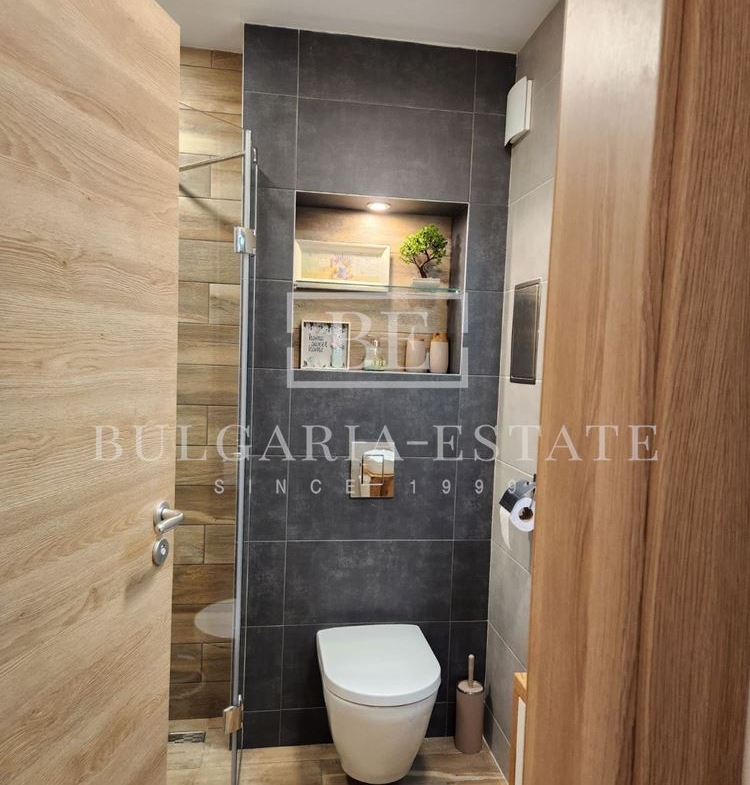 🏡Луксозен 2-стаен апартамент в к.к. Св.Св. Константин и Елена, Варна - 0