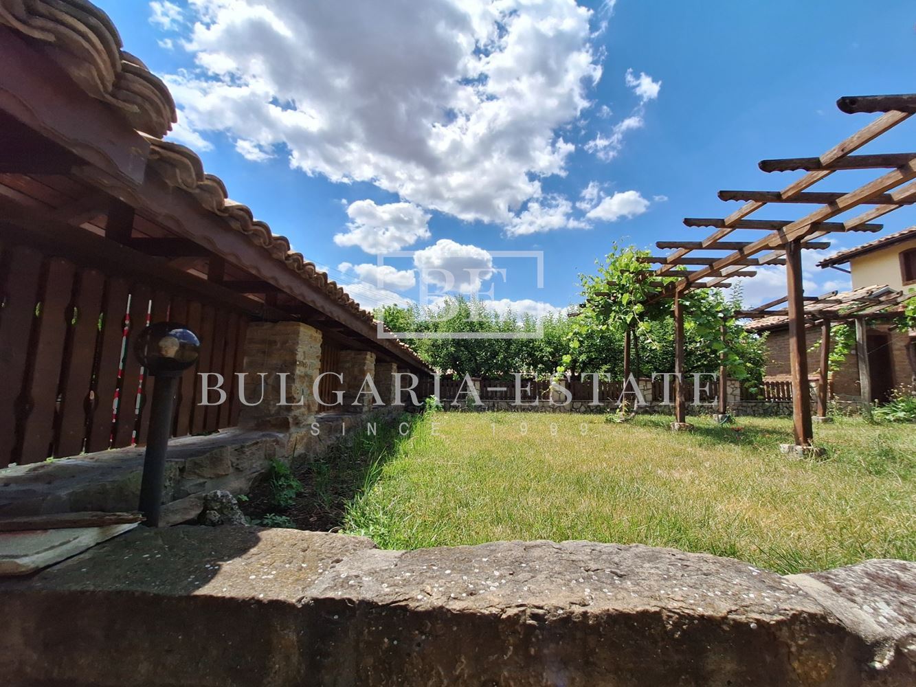 For sale houses, village Kochovo, Shumen region - 0