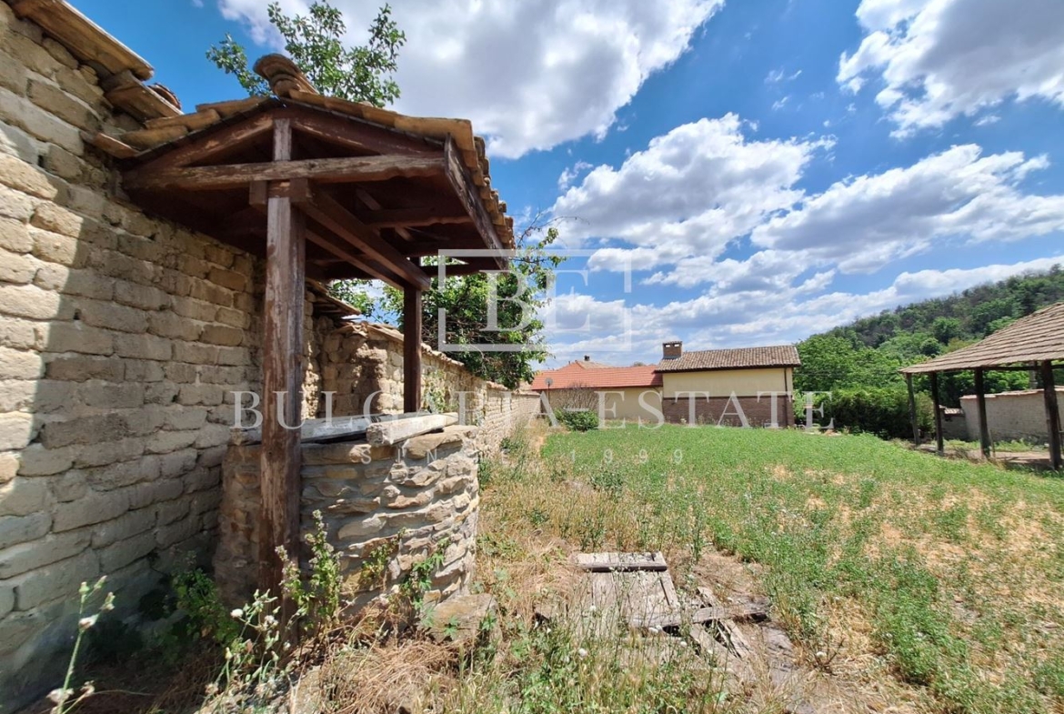 For sale houses, village Kochovo, Shumen region - 0