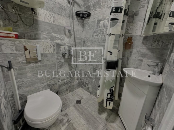 Студио под наем - Център, Варна 🏡 - 0