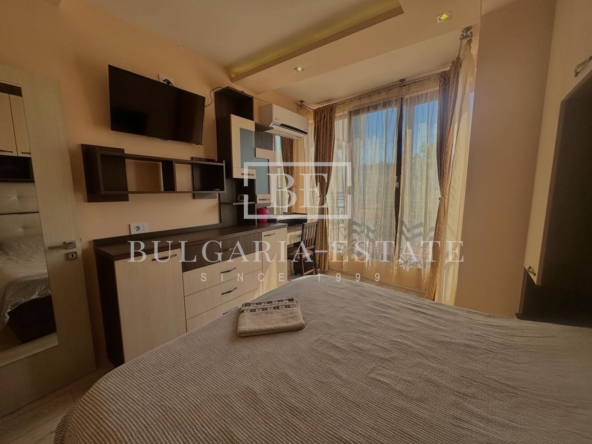 Стилен двустаен апартамент в сърцето на града 🏡 - 0
